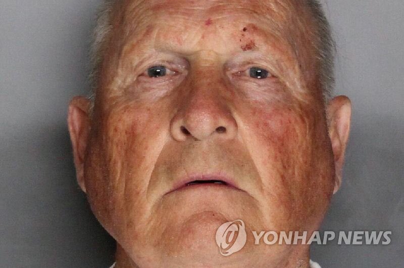미 연쇄살인범 '골든스테이트 킬러' 42년 만에 체포