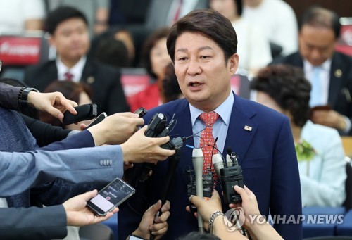 소감 밝히는 권영진 후보