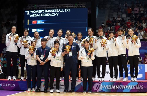 2018년 자카르타 아시안게임 당시 은메달을 따낸 남북 여자농구 단일팀.