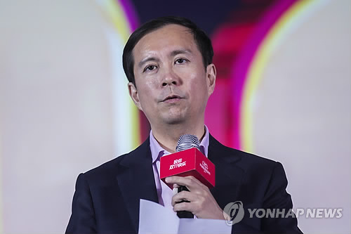 알리바바 마윈, 내년 9월 회장직 사퇴…후계자는 장융 CEO