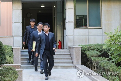 이재명 자택 압수수색 마친 경찰