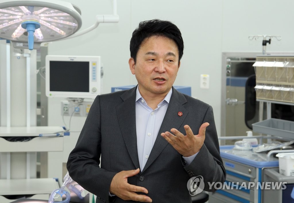 녹지국제병원 둘러보는 원희룡 지사