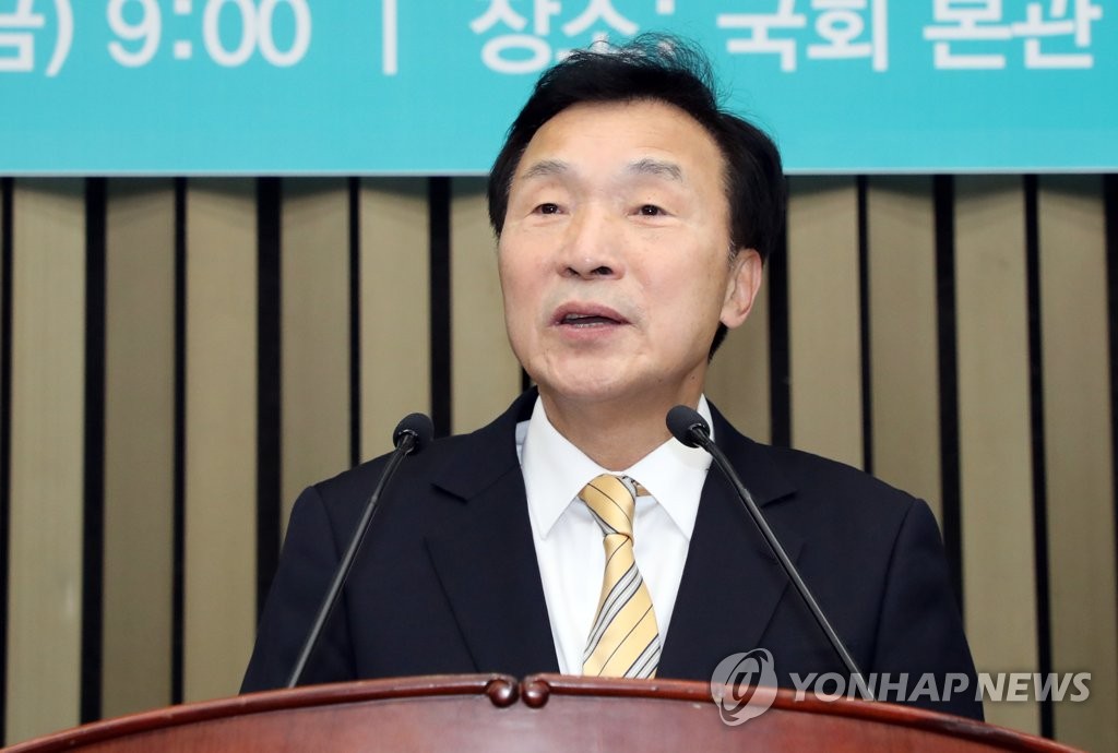 발언하는 손학규 대표