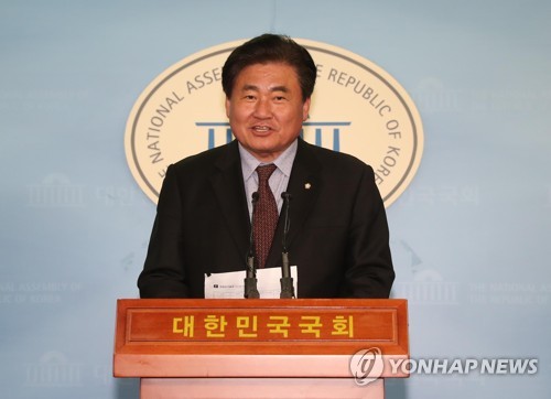 브리핑하는 민주당 소병훈 조강특위 부위원장