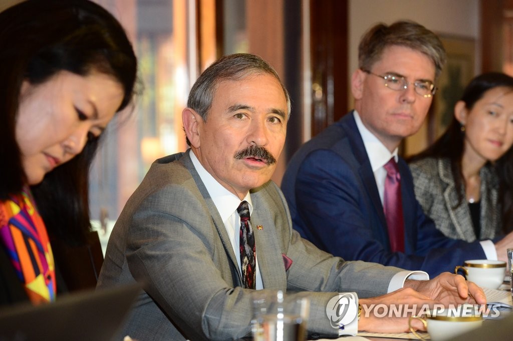 해리스 미 대사 '한미관계 현안은'