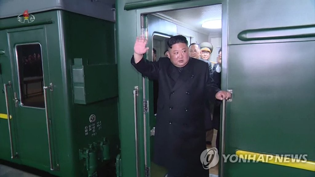 북한 TV, 김정은 출발 영상 공개