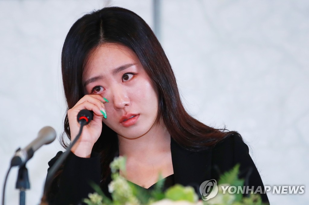 '은퇴' 이상화, 북받치는 감정