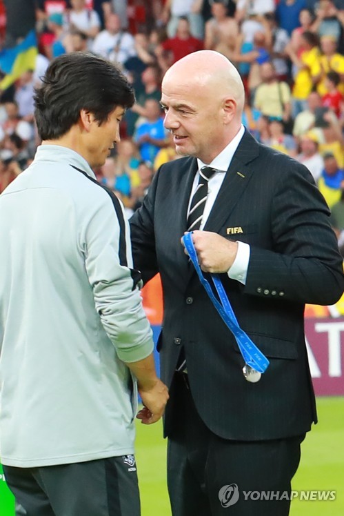 인판티노 FIFA회장