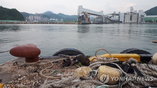 北 어선 정박 장소로 추정되는 삼척항 부두