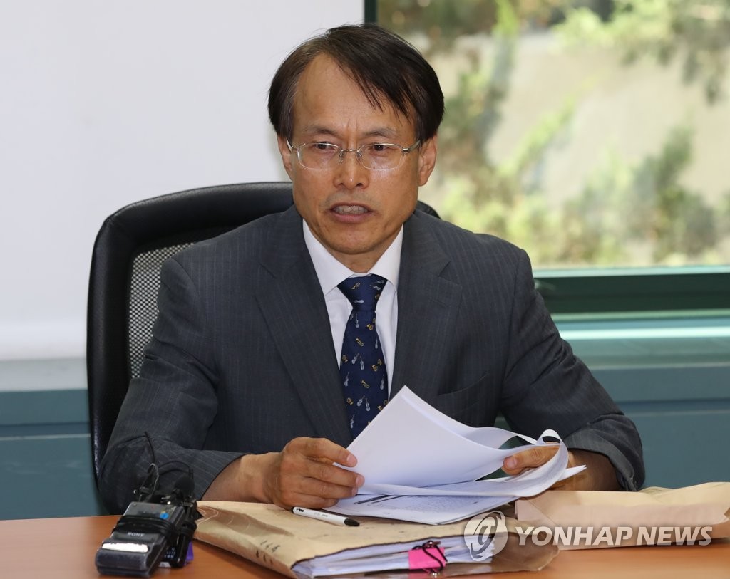 4억원대 소송 휘말린 가수 박상민 측 기자회견