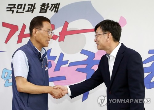 한국노총 방문한 김상조 청와대 정책실장