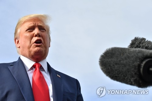 트럼프, 중국의 홍콩 시위 무력진압 가능성에 "우려"