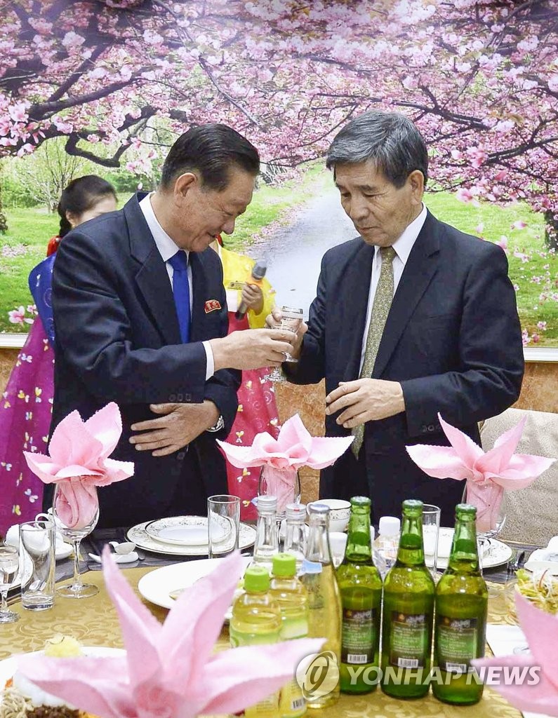 North Korean envoy meets Japanese delegate North Korean envoy meets Japanese delegate