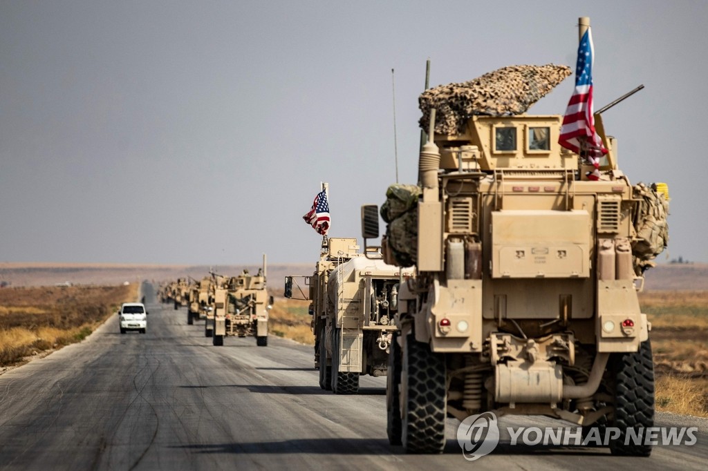 시리아에서 철수하는 미군 차량 행렬