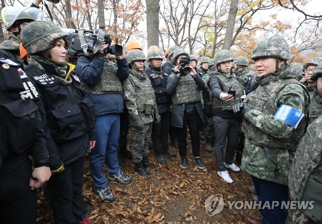 이낙연 총리 '방문 약속 지켰습니다'