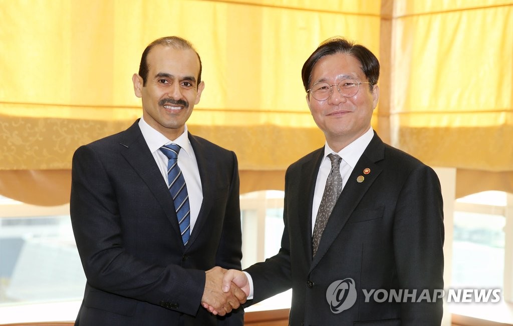 S. Korean industry minister meets with Qatar energy minister S. Korean industry minister meets with Qatar energy minister