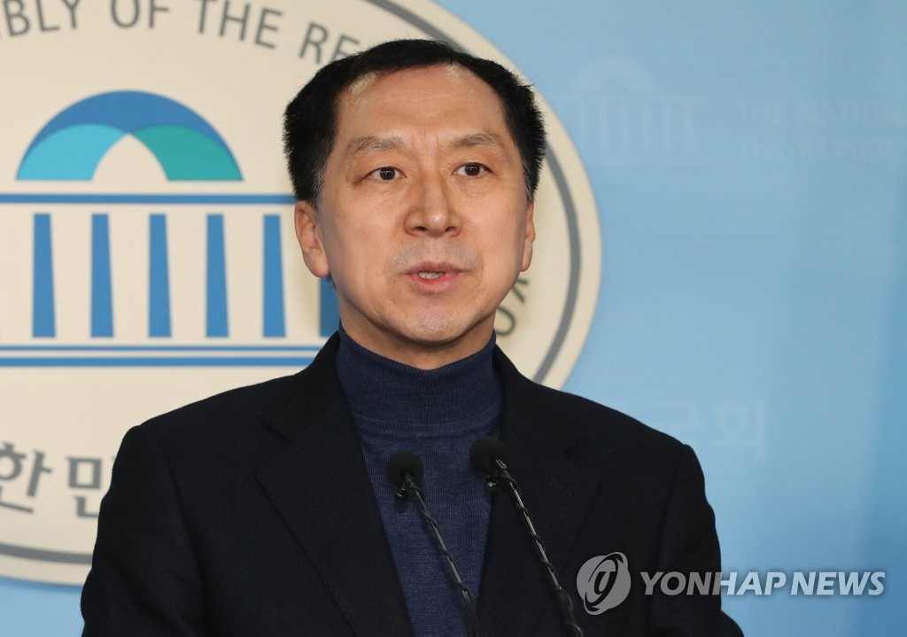 선거무효 소송 제기 의사 밝히는 김기현 전 울산시장