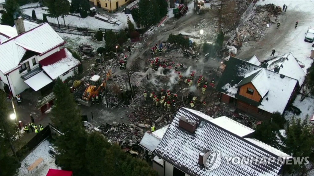 폴란드 스키 리조트서 가스폭발로 어린이 포함 6명 사망