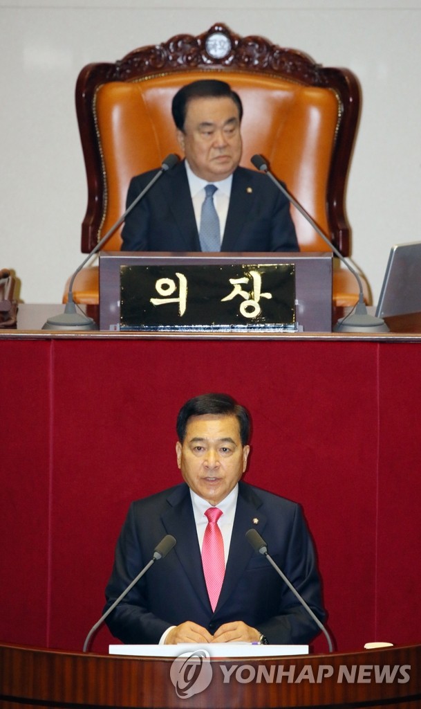 교섭단체 대표 연설 나선 미래통합당 심재철 원내대표