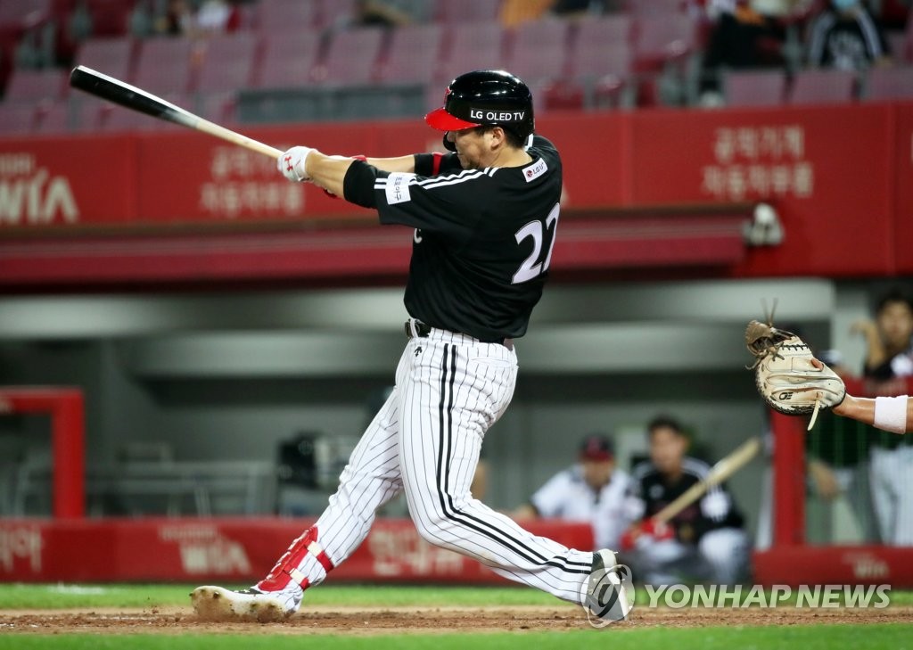 Kim Hyun-soo grand slam homer Kim Hyun-soo grand slam homer