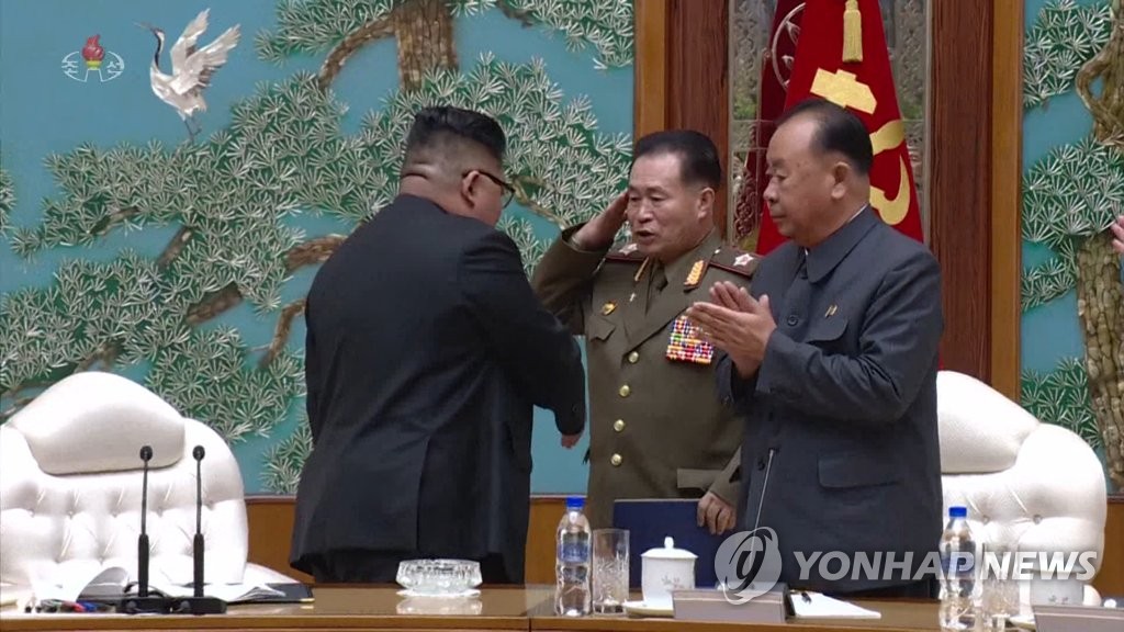 북한 리병철·박정천, 원수 칭호 받아