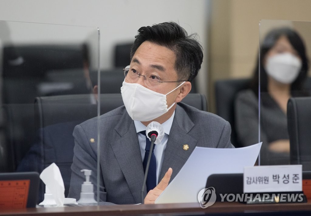 A file photo of Rep. Park Sung-joon of the ruling Democratic Party. (Yonhap)