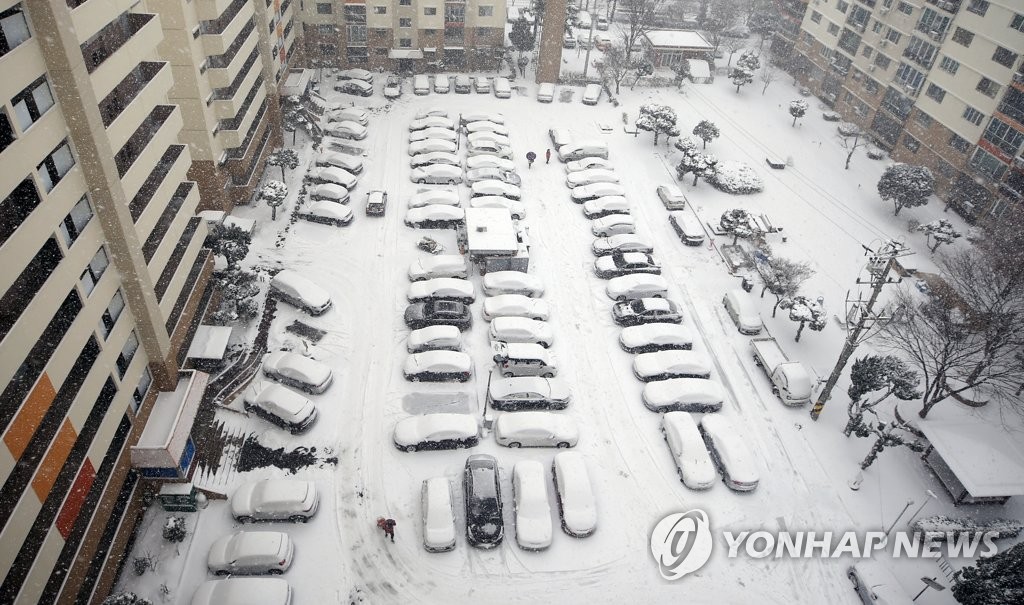 광주 도심, 일주일 만에 다시 폭설