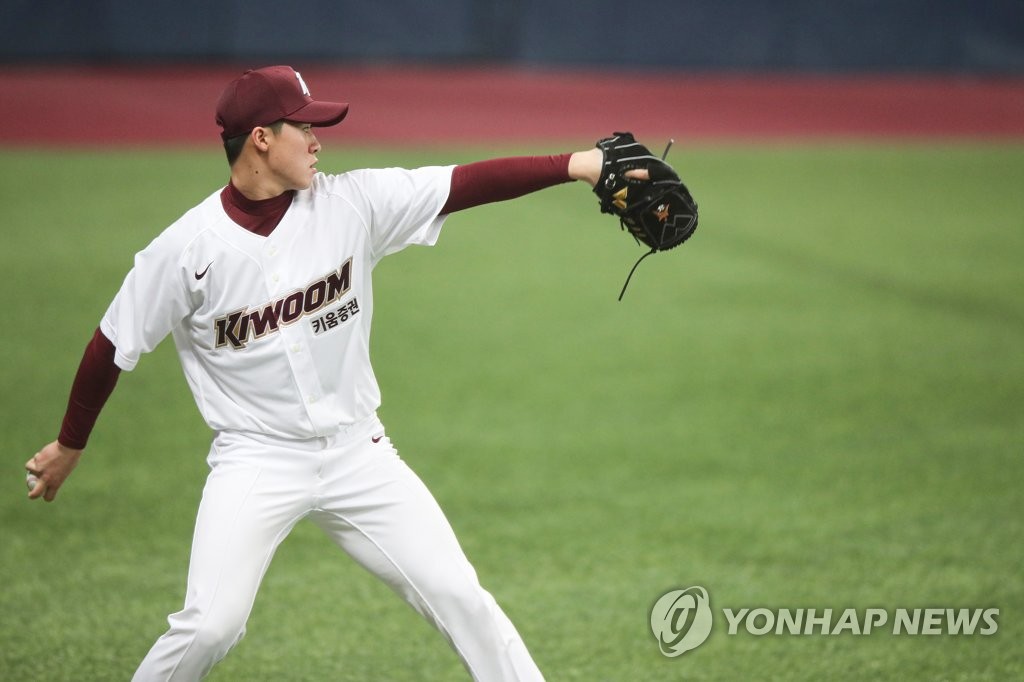 키움, '괴물신인' 장재영의 훈련