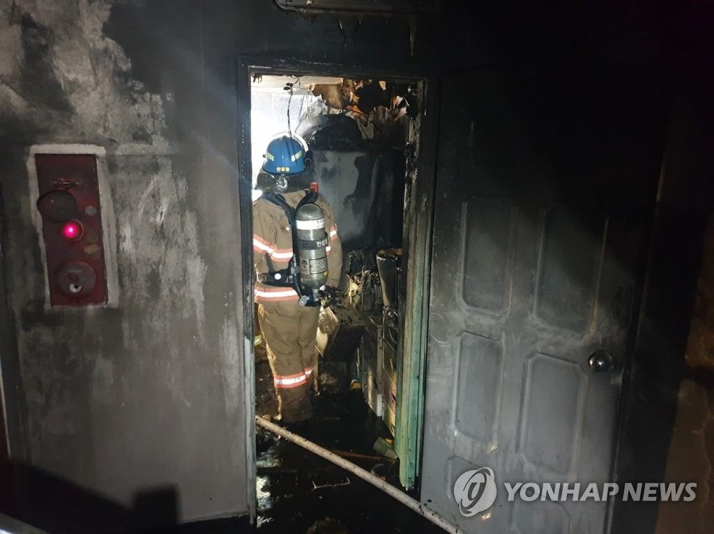 부천 상가 건물서 불…1명 사망·3명 부상