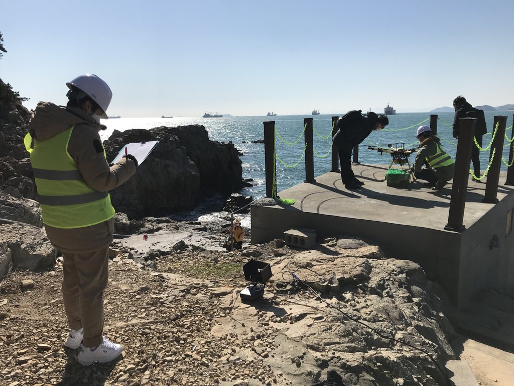 Entregas mediantes un dron marítimo Entregas mediantes un dron marítimo