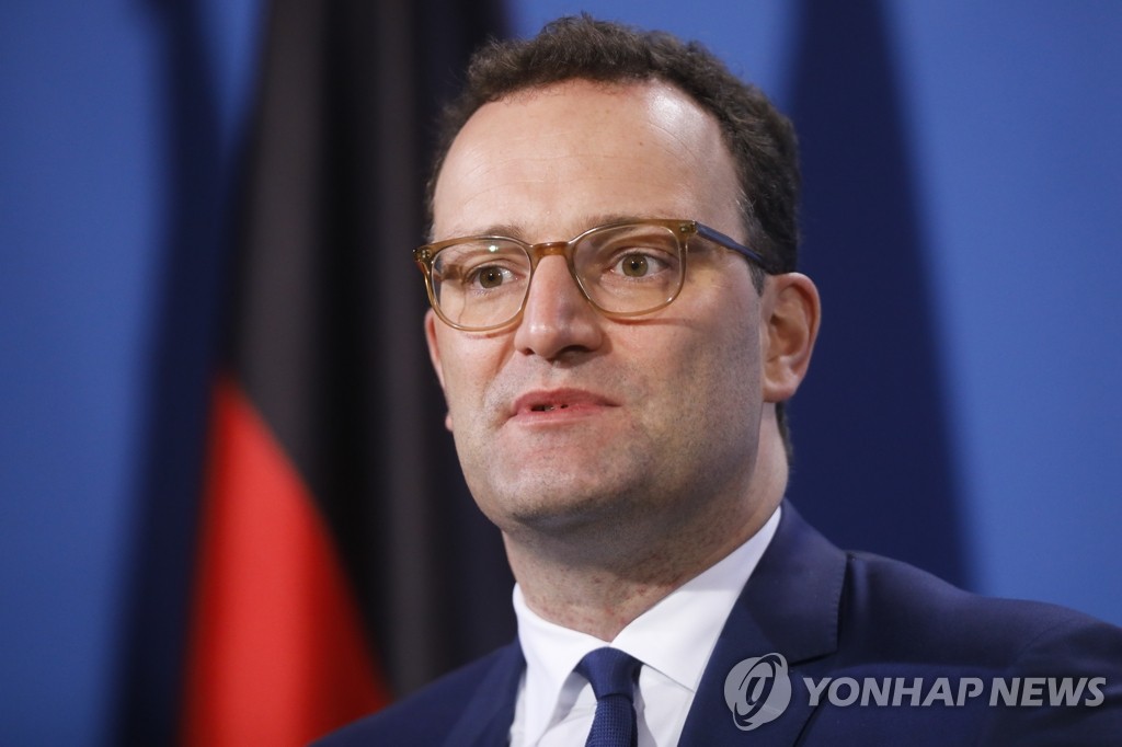 'AZ백신 60세 초과자에만 접종' 밝힌 슈판 독일 보건장관