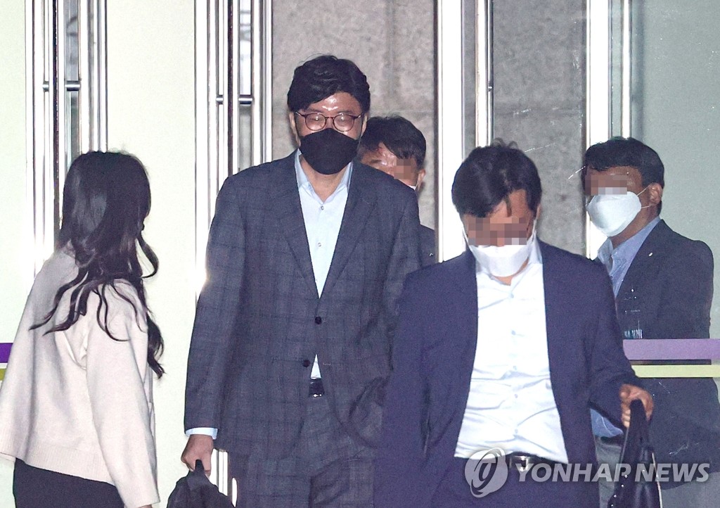 공수처 나서는 이규원 검사