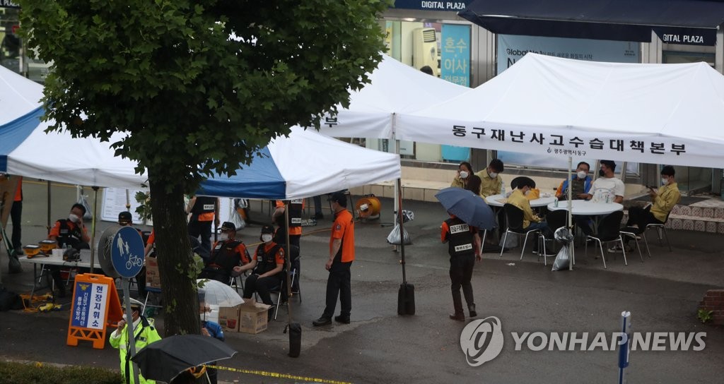 광주 철거건물 붕괴 추가 인명피해 없어…관리 체제 전환