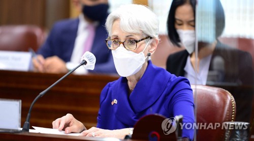 발언하는 웬디 셔먼 미국 국무부 부장관