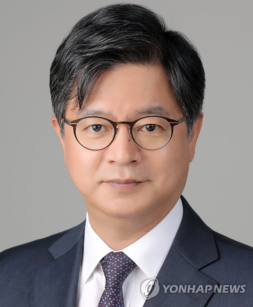 Seong Ghi-hong appointed as Yonhap's new president Seong Ghi-hong appointed as Yonhap's new president