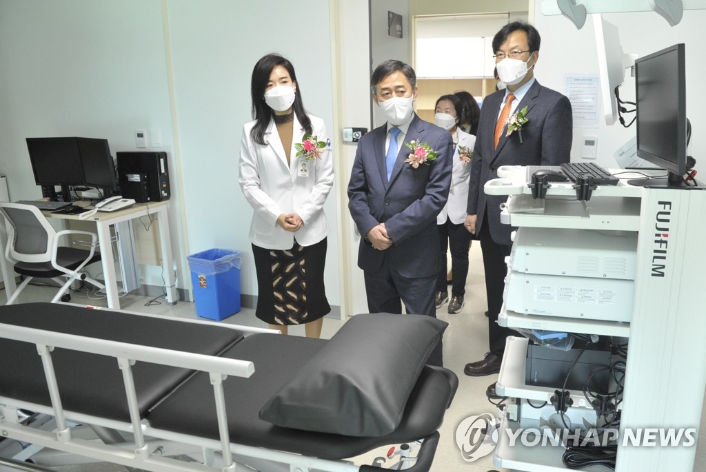 양성일 차관, 국립재활원 장애인건강검진센터 방역 점검