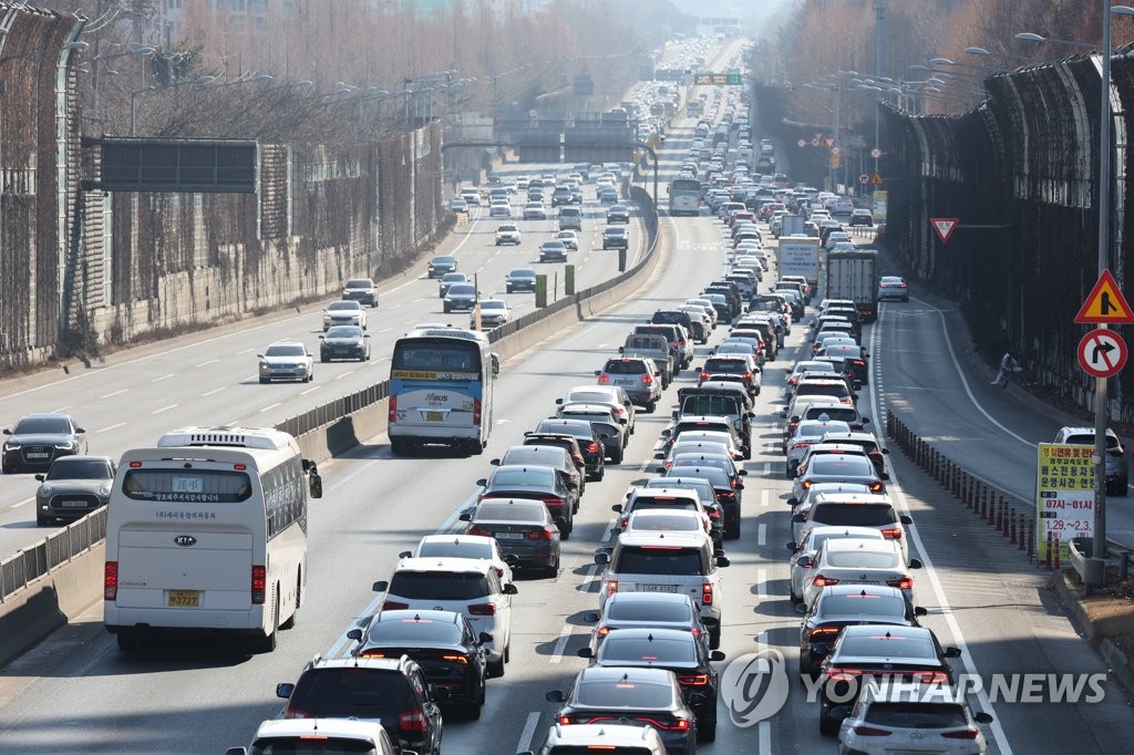 Heavy traffic Heavy traffic