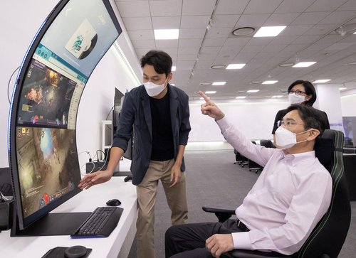이재용 삼성전자 부회장, 수원사업장 방문