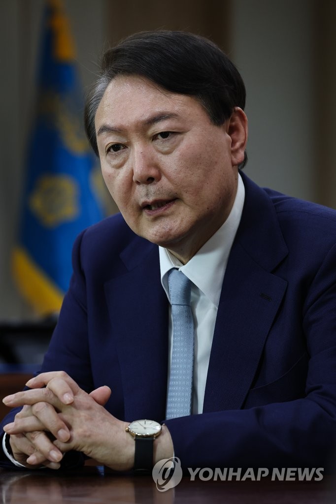 Yoon calls for closer security cooperation with U.S.