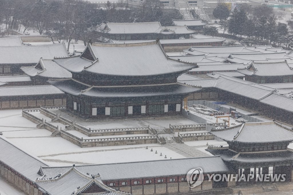 Snow-covered palace Snow-covered palace
