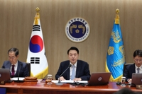 الرئيس يون يتعهد بتحسين التواصل مع الشعب بعد هزيمة الانتخابات
