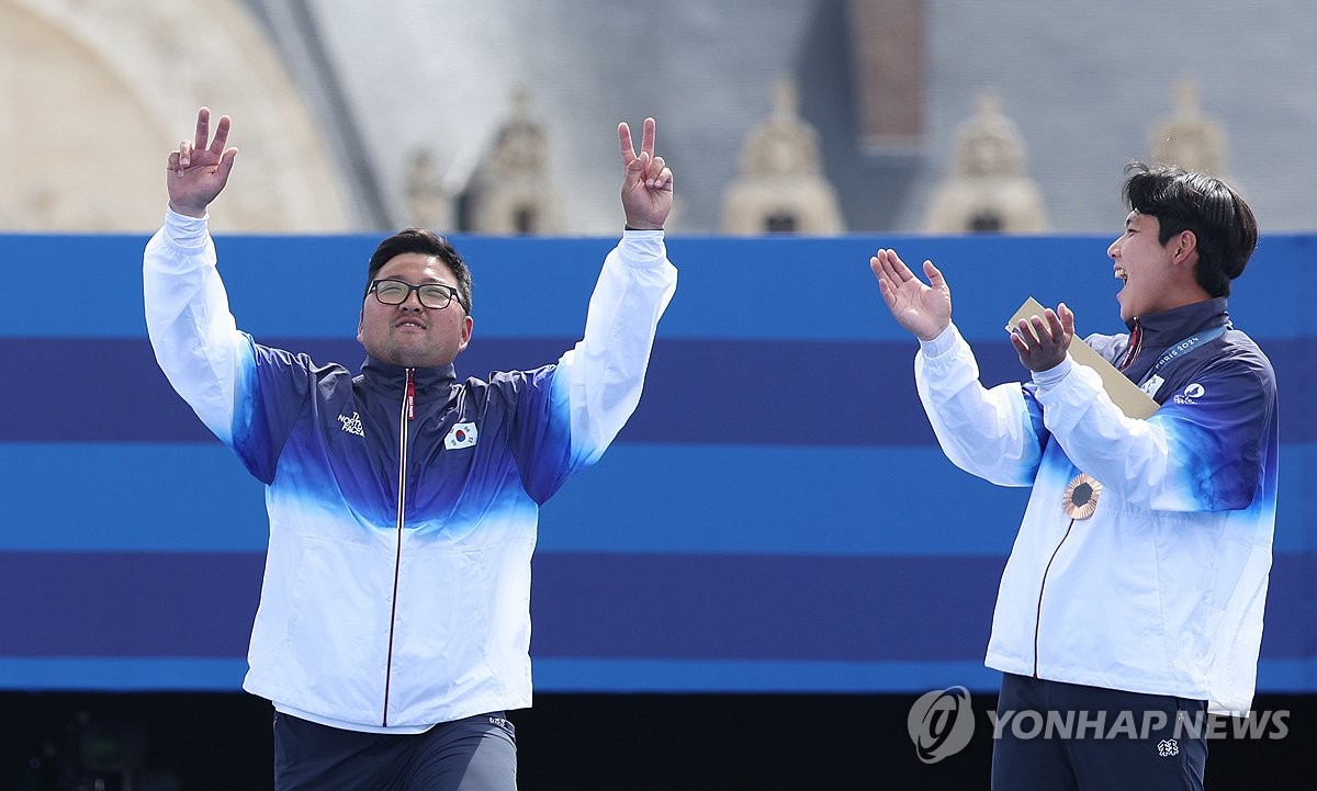 김우진,기쁨의 3관왕