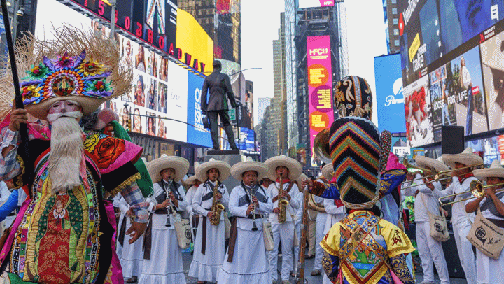 멕시코 밴드, 뉴욕 타임스퀘어 거리 콘서트 