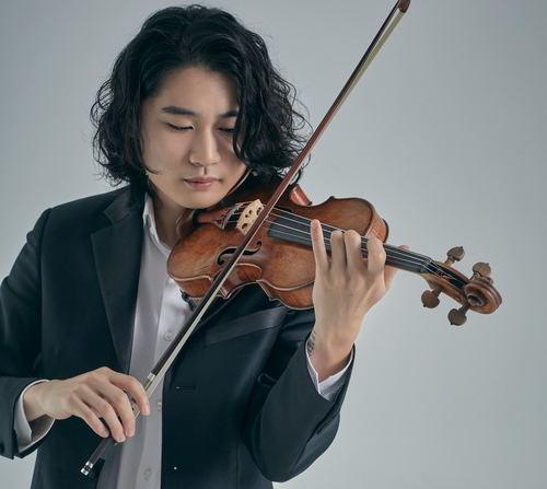 عازف الكمان الكوري الجنوبي يانغ إن-مو يفوز بمسابقة سيبيليوس المرموقة