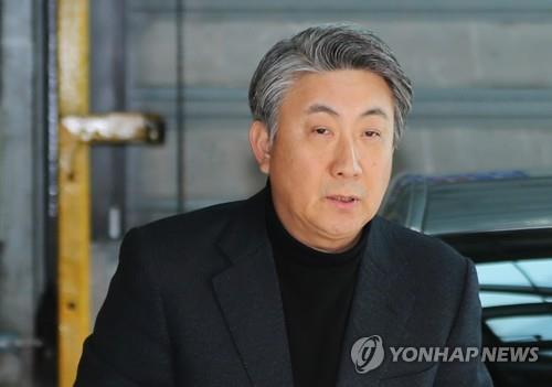 يون يرشح رئيسا جديدا للجنة الاتصالات الكورية