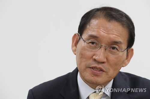 (LEAD) (Yonhap Interview) S. Korea to consider probing N.K. human rights abuses in third countries: agency chief
