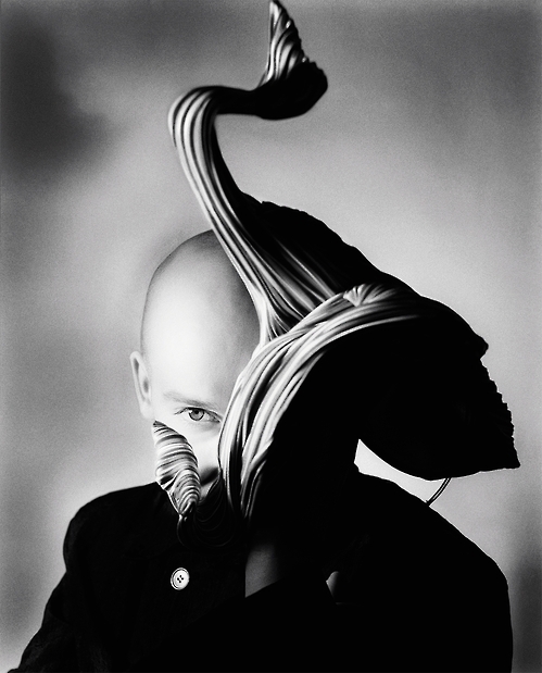 "Stephen Jones," 1985. The image is courtesy of Nick Knight. (Yonhap)