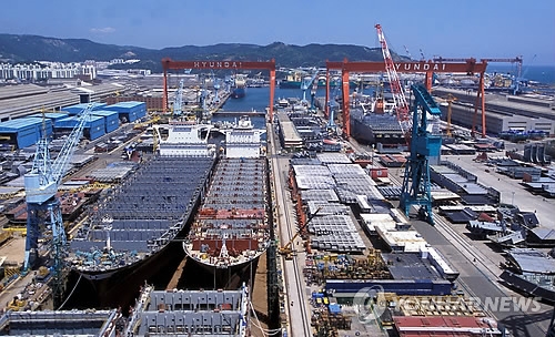 Hyundai Heavy promises job security for workers at spin-off biz units - 1