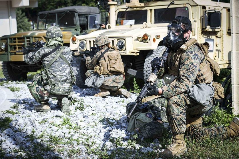 South Korean and U.S. Marines conduct a joint training as part of the Korea Marine Exercise Program (KMEP) in this undated photo provided by South Korea's Marine Corps. (Yonhap)