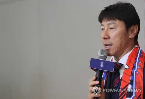S. Korea to pit current boss vs. other candidates in football coaching search